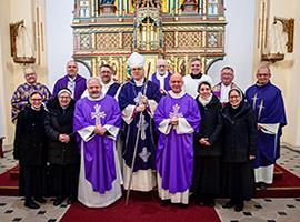 Slavnostní mše svatá s litoměřickým biskupem a uvedením nového duchovního správce do farnosti v Liberci